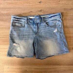 Pilcro Anthropologie Letterpress Slim Boyfriend Denim Jean Shorts Sz 31 Mid Rise